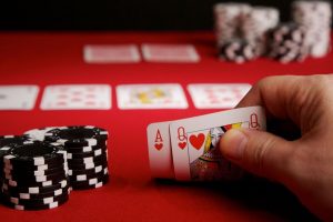 Cách chơi Texas Hold ’em bạn đã biết chưa
